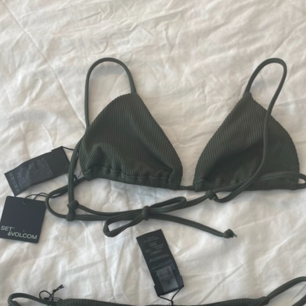 Set Active Bikini Top - Picture 2 of 2